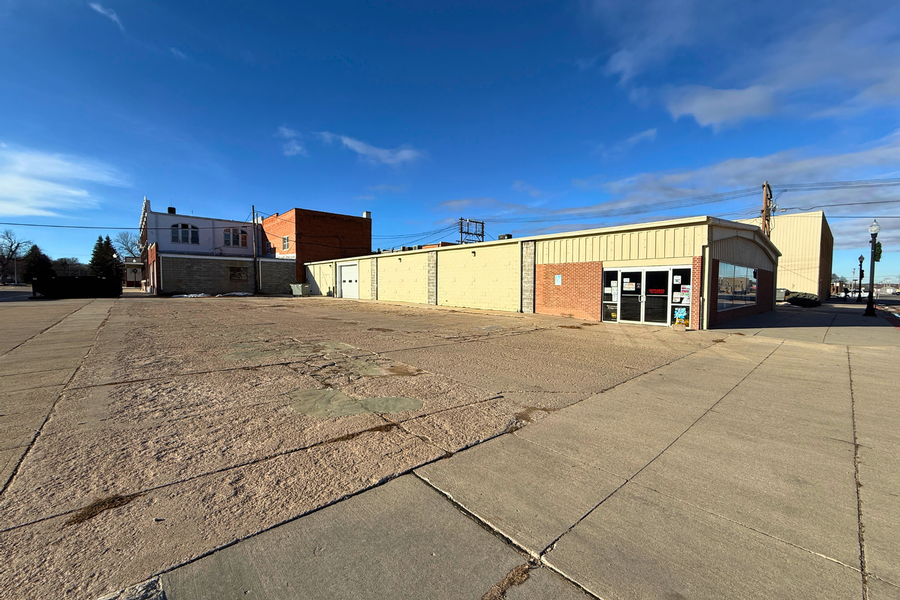 Parking - South Front Entrance.png